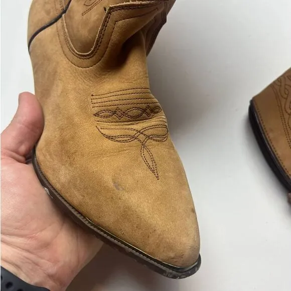 Oak Tree Farms Classic Boots Sz. 9.5