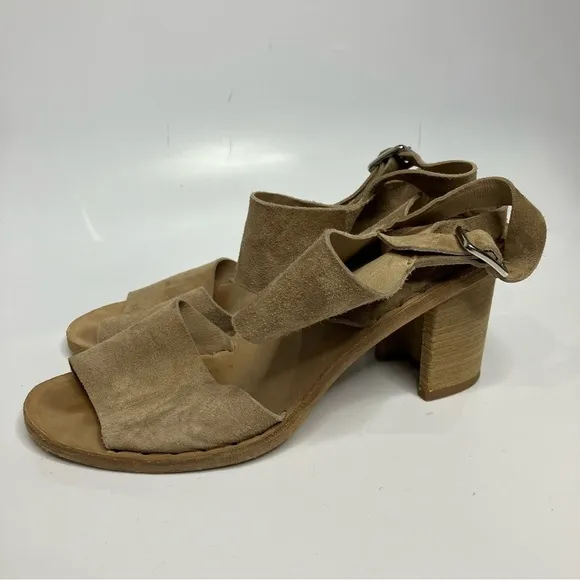 Officine Creative tan leather sandals with block heel made in Italy size 38.5