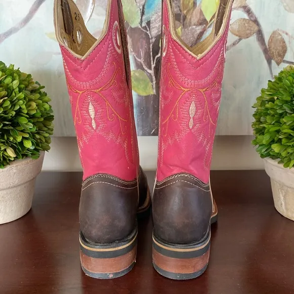 OLAES BOOTS🩷EMBROIDERED🤎WESTERN💯% GENUINE LEATHER COWGIRL BOOTS SIZE 8