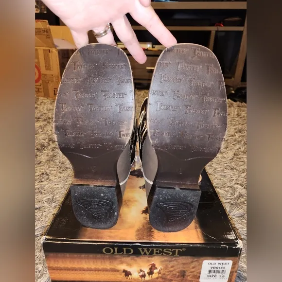 Old West Boots 👢