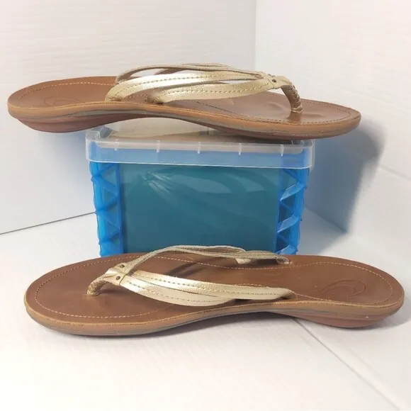 Olukai  Kapehe Luana Leather Beach Sandals in Tapa Sahara Women's 10
