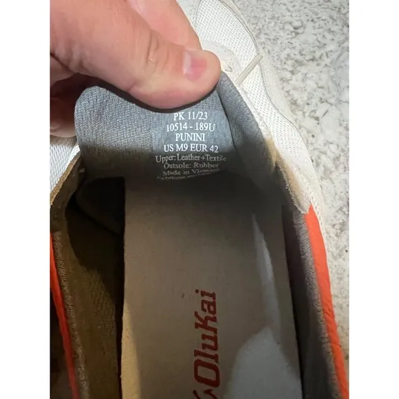 OluKai Men's Punini Court Sneakers- Size 9