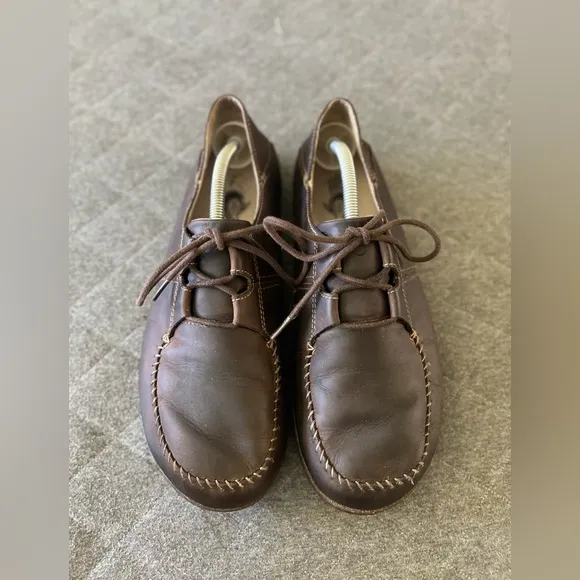 OLUKAI Ohana Sz 11 Oiled Brown Leather Lace Up Loafers Excellent Condition