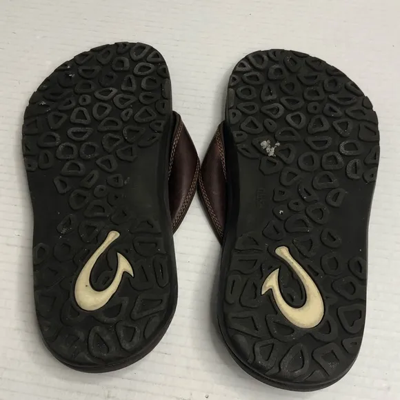 Olukai Sandals Mens 10 Brown Ohana Leather Flip Flop Thong Sandals Slip On Flat