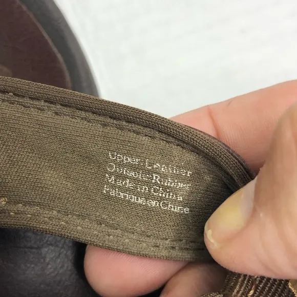 Olukai Sandals Mens 10 Brown Ohana Leather Flip Flop Thong Sandals Slip On Flat