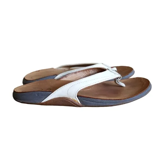 OluKai Women's Kumu Sandal Size 8 Thong Flip Flop Beach Slide White Leather
