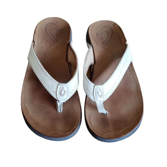 OluKai Women's Kumu Sandal Size 8 Thong Flip Flop Beach Slide White Leather