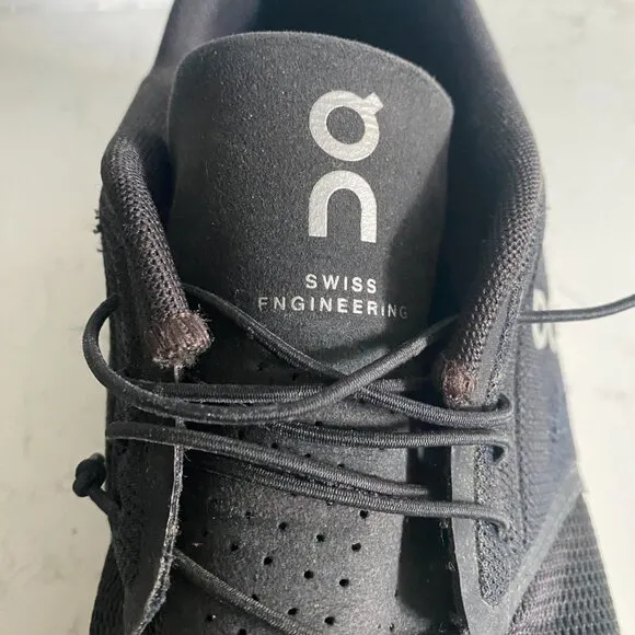 On Cloud 5 Black White Running Sneakers Men's Sz 12 59.98919 Fall Athleisure