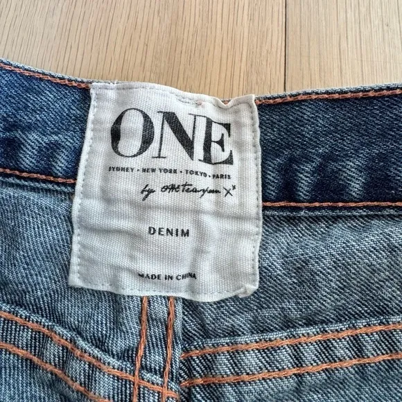 One Teaspoon Awesome Baggies Low Waist Medium Rise Relaxed Leg Jeans Size 25