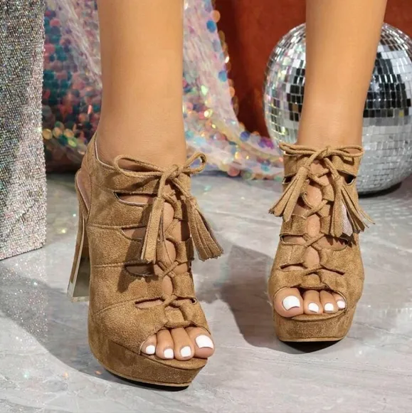 Open Toe Strappy Roman Sandals With Waterproof Platform For Women