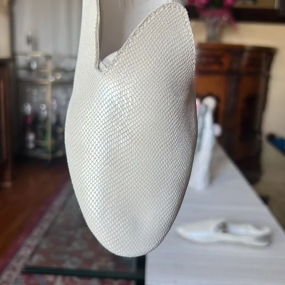 OSAY LOAFERS, size40 , pearl color see photos