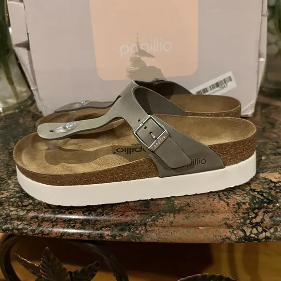 Papillio by BIRKENSTOCK GIZEH PAP SANDALS