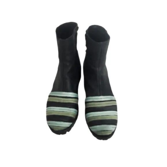 Papucei Leather Boots - Quality Made - In Good Condition.