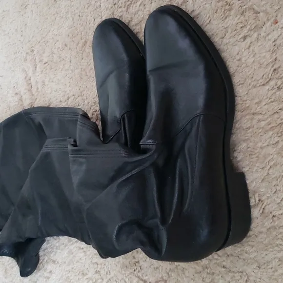Parallele Paris black leather sock over the knee boots, almond toe, pull on boot