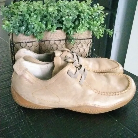 PATAGONIA HONEYDEW BEIGE LOAFERS MEN'S