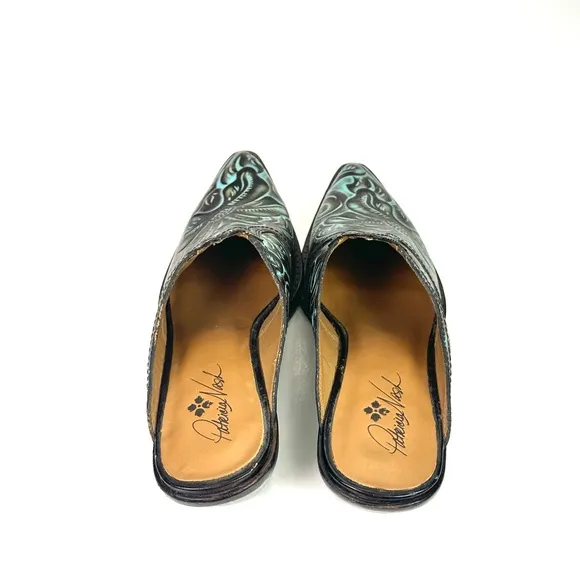 Patricia Nash Women’s Slip On Mules / Boots Turquoise Tooled Battista Size 9.5