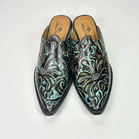 Patricia Nash Women’s Slip On Mules / Boots Turquoise Tooled Battista Size 9.5