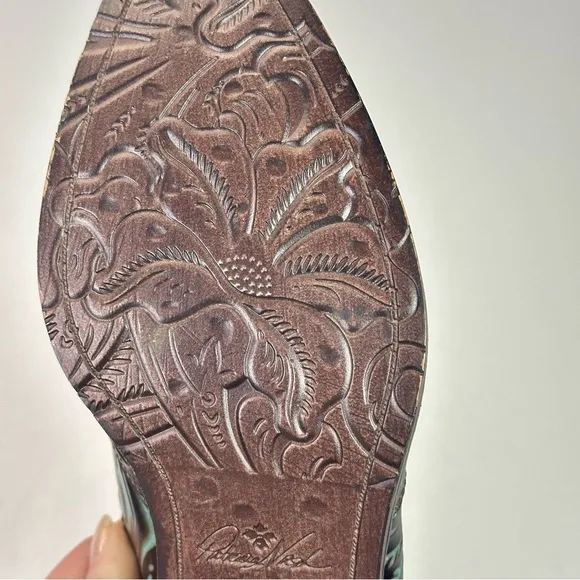 Patricia Nash Women’s Slip On Mules / Boots Turquoise Tooled Battista Size 9.5