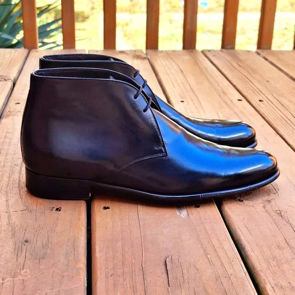 PAUL EVANS Chukka Boots (Size 8 - Fits like a true Size 9)