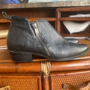Paul Green Black Leather Ankle Boots SZ 7