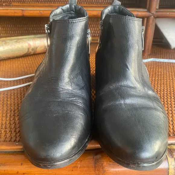 Paul Green Black Leather Ankle Boots SZ 7