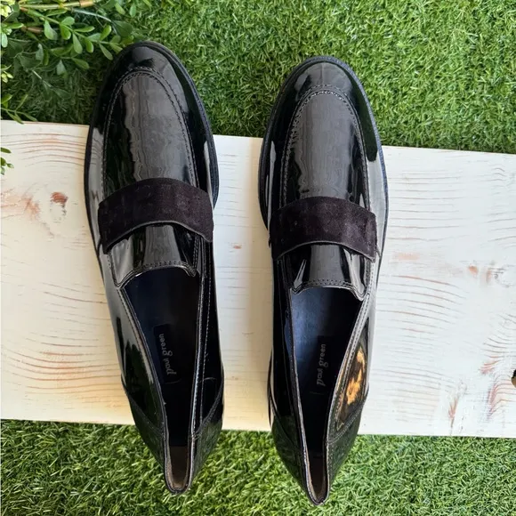 Paul Green Black Patent Leather Loafers very comfortable US size 10.5 UK size 8