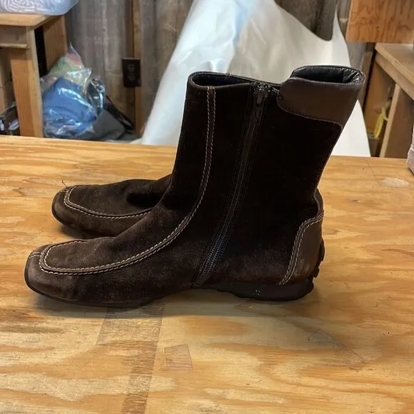 Paul Green brown suede boots