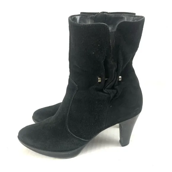 Paul Green Faux Fur Lined Suede Boots  - Size 6