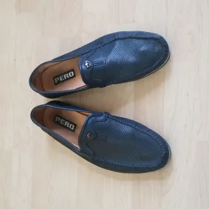 Pero Leather Loafers Navy Perforated
