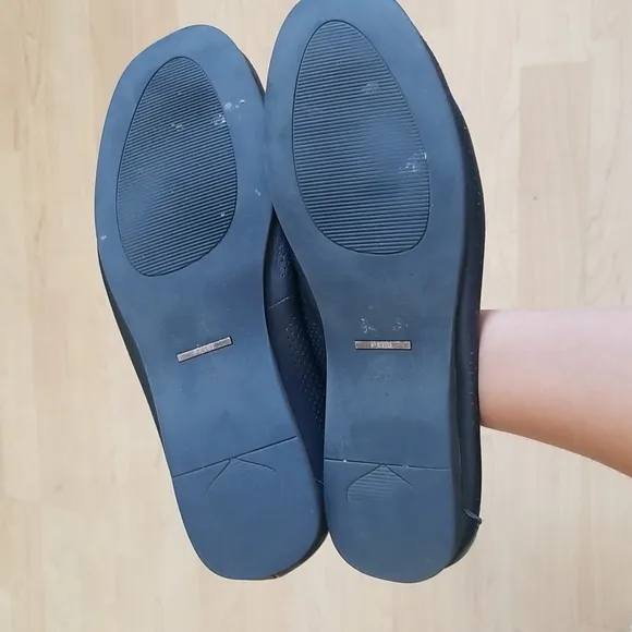 Pero Leather Loafers Navy Perforated