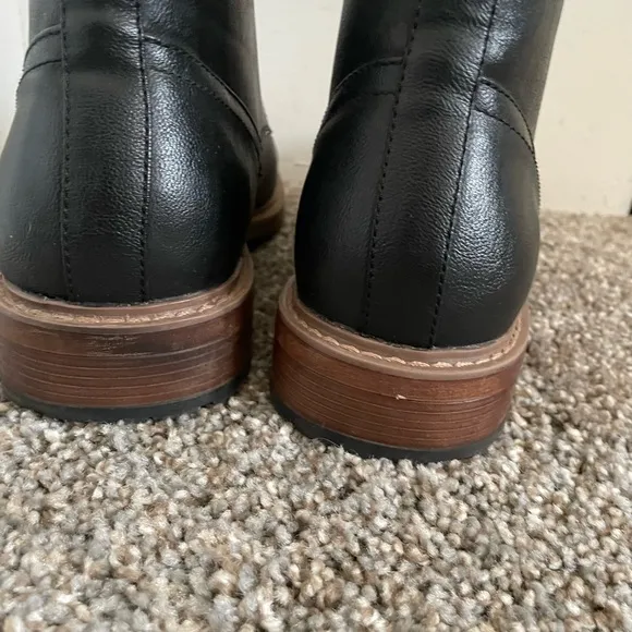 Perry Ellis Men's Black Leather Caped Tor Boots