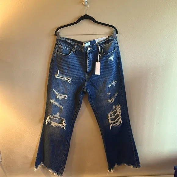 Petra Distressed Jeans High Rise Medium Wash Womens Size 13