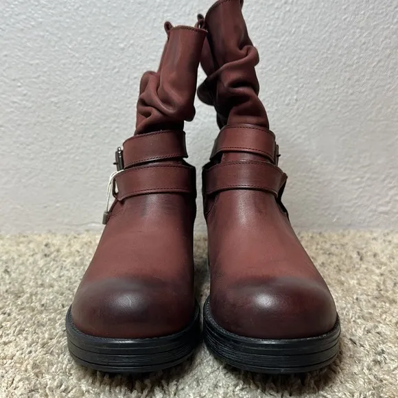 PIERRE DARRE Maroon Leather Boots