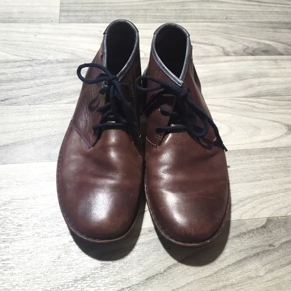 Pikolinos Brown Leather Chukka Boots