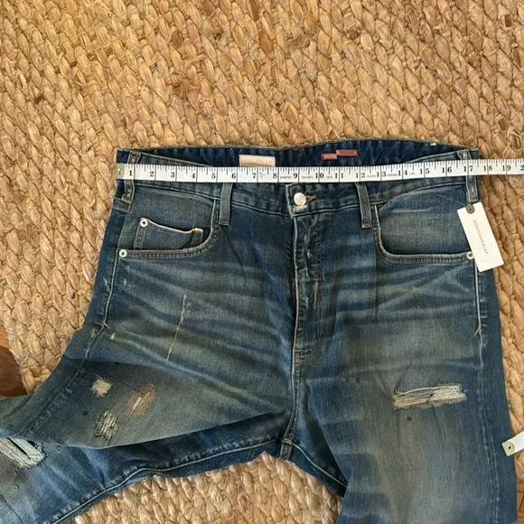 Pilcro The Selvedge Borrowed Boyfriend Jeans