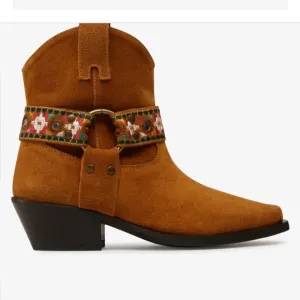 PINKO Italian Brown Suede Leather Boots Harness Detail Ankle Booties | Size 39