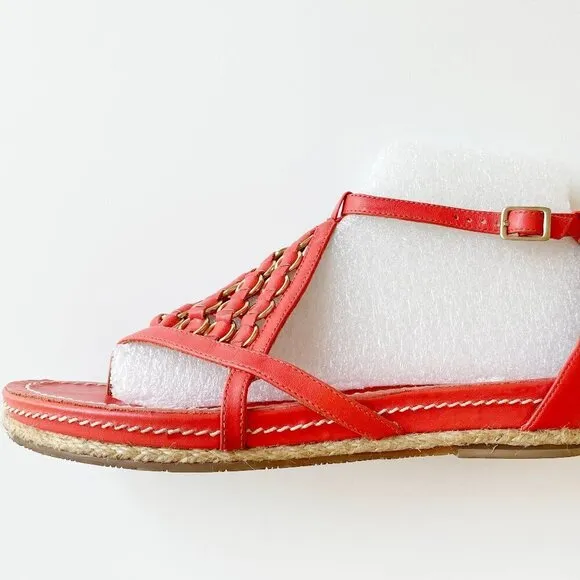Pour La Victorie Kara Leather Thong Sandals Resort Coral Red Gold Flat Heel