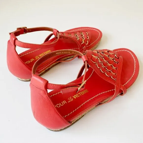Pour La Victorie Kara Leather Thong Sandals Resort Coral Red Gold Flat Heel