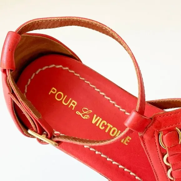 Pour La Victorie Kara Leather Thong Sandals Resort Coral Red Gold Flat Heel
