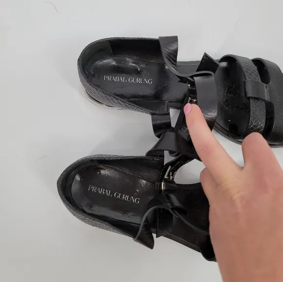 Prabal Gurung Black Flat Gladiator Sandals Size 37