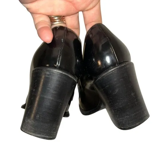 PRADA ITALY 90s INCREDIBLE black patent leather chunk heel loafers 6 1/2