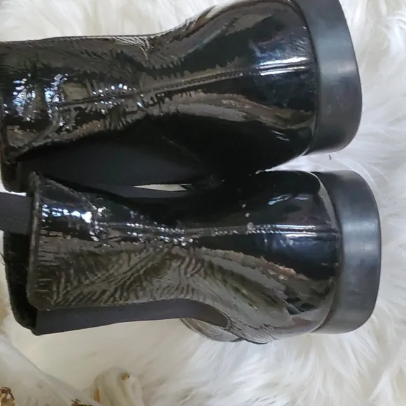 Prada  patent leather slipon ankle shoes size 9