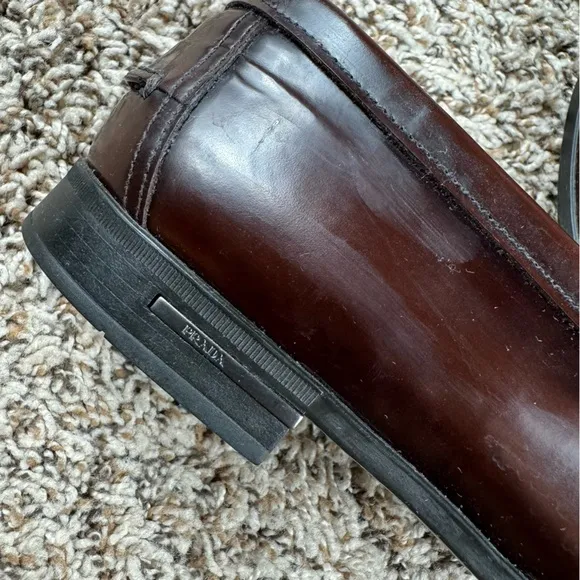 Prada vintage brown leather loafers
