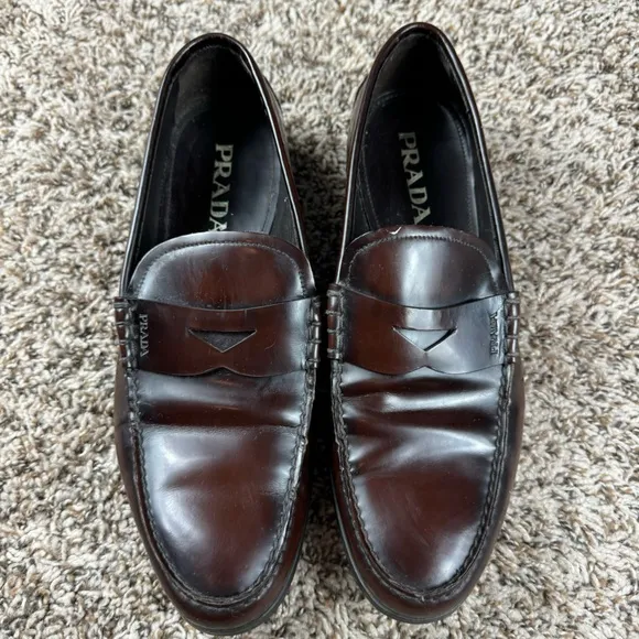 Prada vintage brown leather loafers