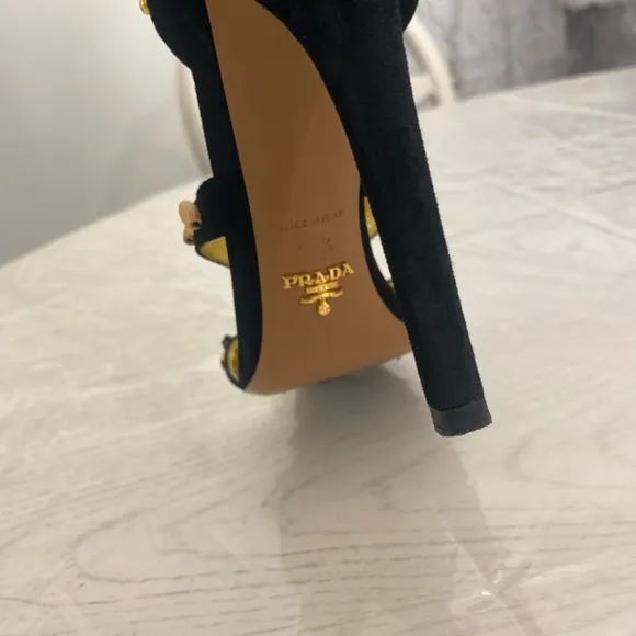 Prada Women’s designer shoe. Perfection at its finest!