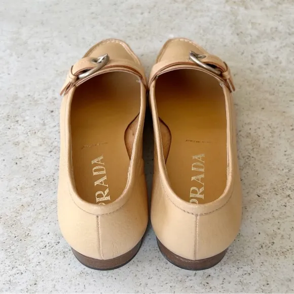 PRADA Women’s Leather Loafers size 37 EU