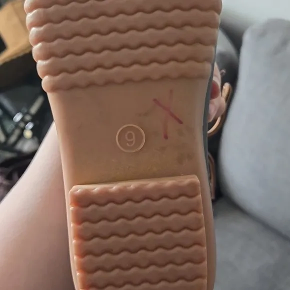 Pre Loved MarleyLilly Duck Boots Size 9
