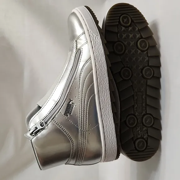 Puma Basket Metallic Silver Hightop Zipper Closure sneakers (w 7)