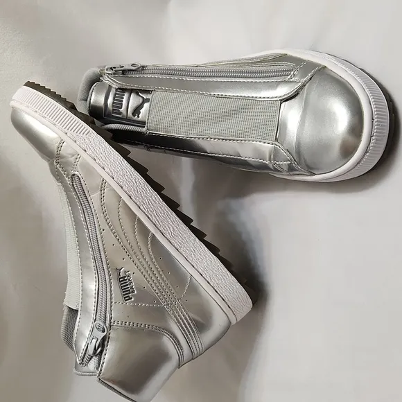 Puma Basket Metallic Silver Hightop Zipper Closure sneakers (w 7)