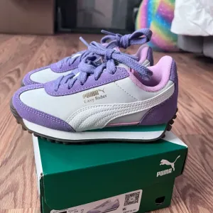 Puma Girls Toddler Kids Easy Rider Purple Shirt Sneakers size 11c brand new